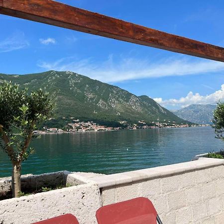 Sea Front 171 Lägenhet Kotor Exteriör bild